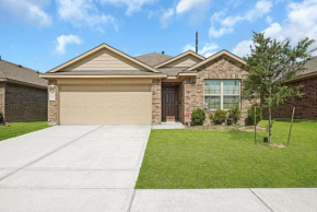 Newhouse/Grill/East houston/Channelview/Baytown/Sleeps 8